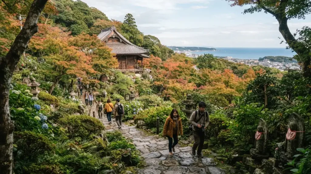Jardines y senderos del templo Hasedera en Kamakura